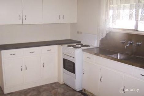 Property photo of 58 Northcott Parade Mount Austin NSW 2650