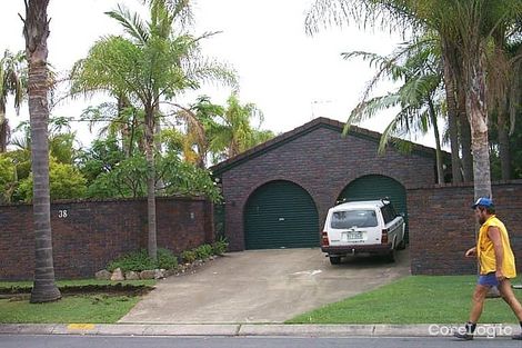 Property photo of 38 Village High Road Benowa QLD 4217