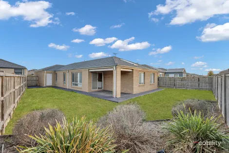 Property photo of 49 Madden Boulevard Tarneit VIC 3029