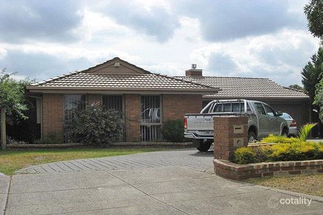 7 Cliffer Pl, Taylors Lakes, VIC 3038