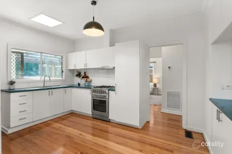 Property photo of 14 Beddows Street Burwood VIC 3125