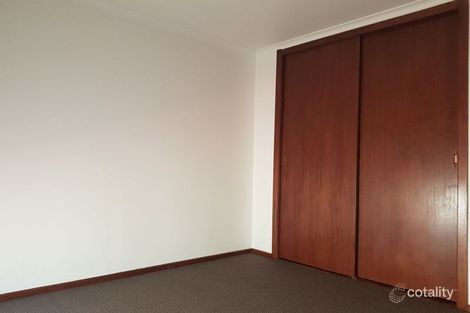 Property photo of 1/44 Avondale Avenue St Albans VIC 3021