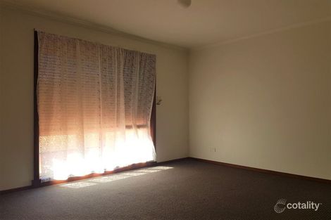 Property photo of 1/44 Avondale Avenue St Albans VIC 3021