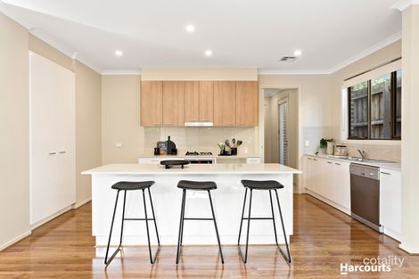 Property photo of 2/17 Richard Street Doncaster East VIC 3109