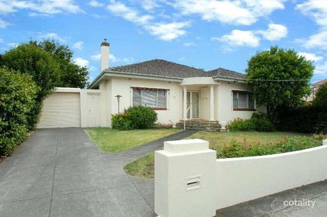 12 Upland Rd, Strathmore, VIC 3041