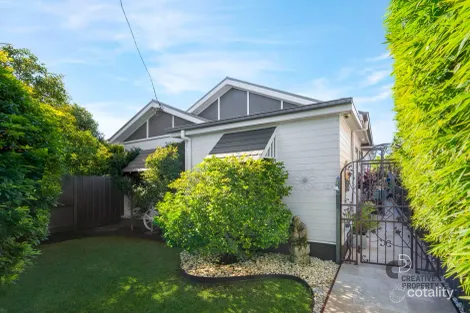 72 Roxburgh St, Stockton, NSW 2295