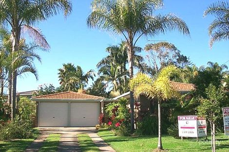 10 Cromwell St, Battery Hill, QLD 4551