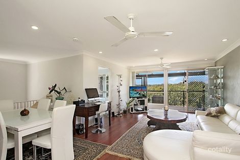 Property photo of 2/49 Bimbadeen Avenue Banora Point NSW 2486