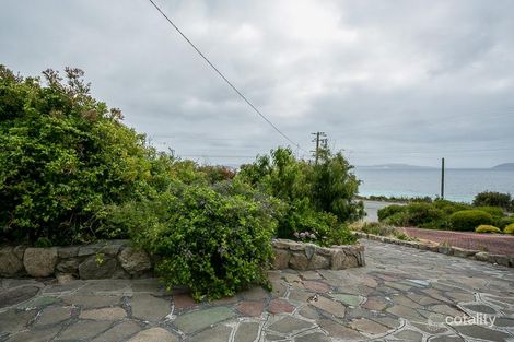 Property photo of 1 Runnymede Street Goode Beach WA 6330