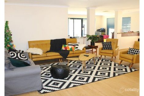 Property photo of 7 Wittecarra Crescent Port Kennedy WA 6172
