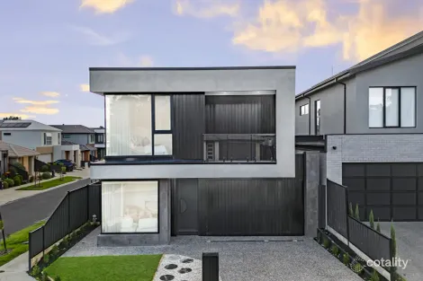 6 MERVYN DR, GREENVALE, VIC 3059