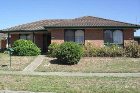2/1 Elaine Ct, Cranbourne, VIC 3977