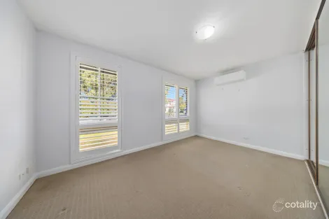 Property photo of 4 Parr Place Marayong NSW 2148