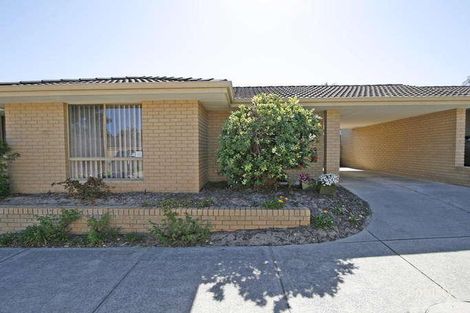 3/104 Waddington Cres, Koondoola, WA 6064