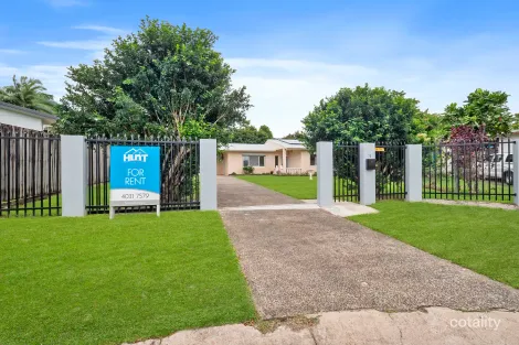 Property photo of 20 Malibu Close White Rock QLD 4868
