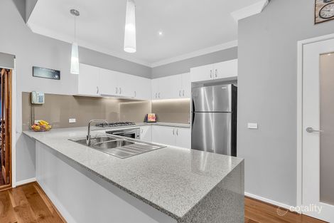 Property photo of 5 Fletcher Road Craigieburn VIC 3064