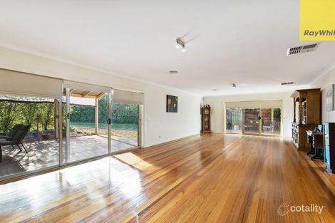 Property photo of 26 Rupertswood Drive Brookfield VIC 3338