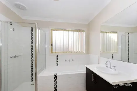 Property photo of 6 Shield Road Point Cook VIC 3030
