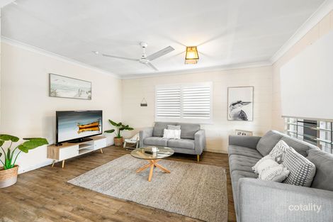 Property photo of 46 Coronation Avenue Golden Beach QLD 4551