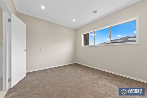 8 Copal St, Cobblebank, VIC 3338