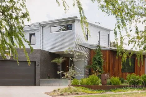 13 Baker Gdns, Ainslie, ACT 2602