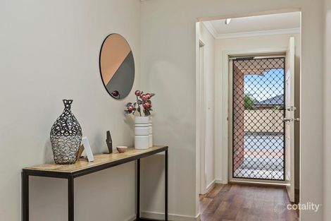 Property photo of 38 Nautical Circuit Seaford Meadows SA 5169
