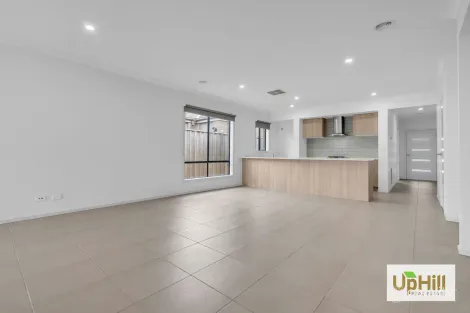 Property photo of 23 Seahawk Crescent Clyde North VIC 3978