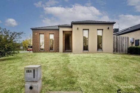 Property photo of 128 Fleetwood Drive Narre Warren VIC 3805