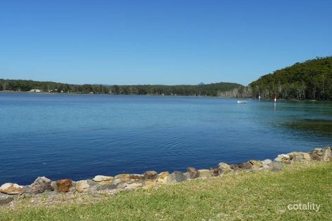 12 Mcdonald Pde, Burrill Lake, NSW 2539