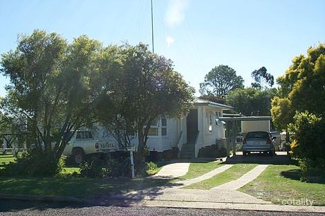 4 Evans Cres, Warwick, QLD 4370
