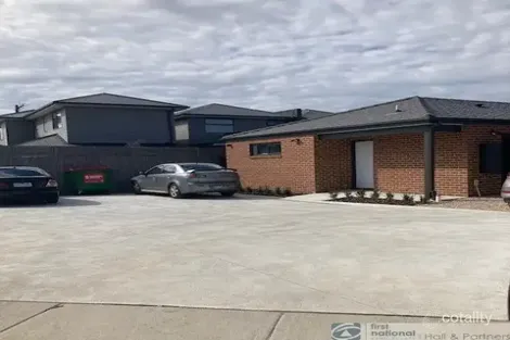 7 Fisher Cres, Dandenong North, VIC 3175