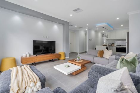 Property photo of 12 Stringybark Drive Donnybrook VIC 3064