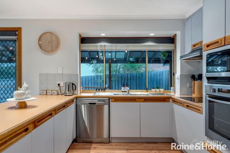 Property photo of 15 Lister Crescent Sunbury VIC 3429