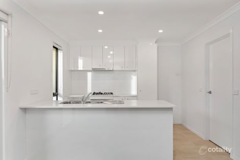 Property photo of 9 Woko Walk Wollert VIC 3750