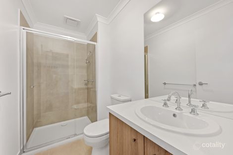 Property photo of 9 Woko Walk Wollert VIC 3750