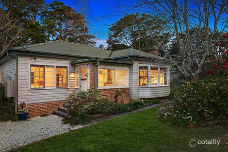 46 Cascade St, Wentworth Falls, NSW 2782