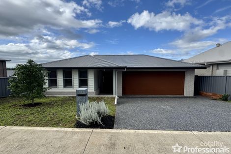 41 Lancaster Dr, Badagarang, NSW 2540