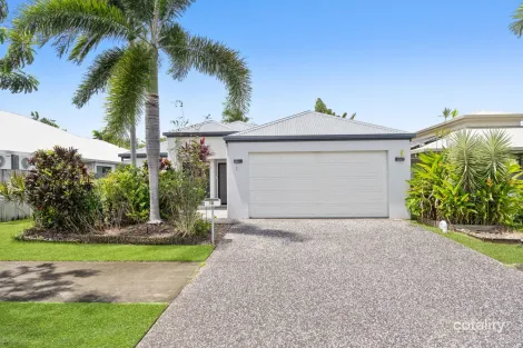 Property photo of 18 Eluma Mews Smithfield QLD 4878