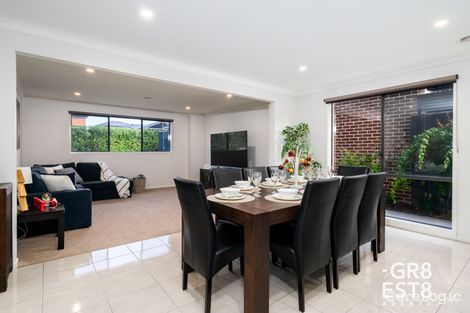 Property photo of 6 Tallon Way Cranbourne West VIC 3977