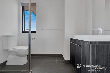 Property photo of 22 Bodalla Drive Tarneit VIC 3029