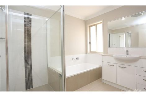 Property photo of 19 Milly Circuit Ormeau QLD 4208
