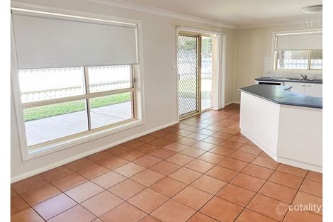 Property photo of 30 Woomera Place Glenfield Park NSW 2650
