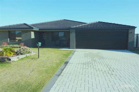 1 Drosera App, Wattle Grove, WA 6107