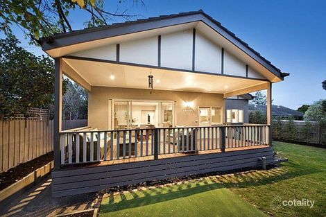 Property photo of 8 Burbank Street Ashburton VIC 3147