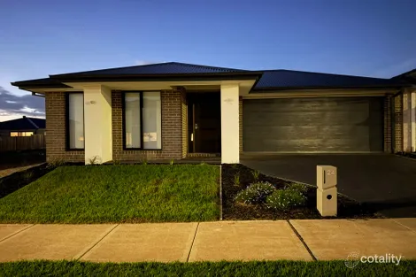 24 Yucamane Dr, Truganina, VIC 3029