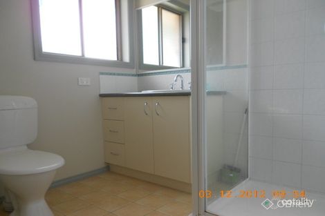 Property photo of 6 Evans Way Werribee VIC 3030