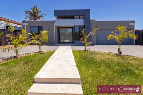 Property photo of 137 Palm Beach Drive Patterson Lakes VIC 3197