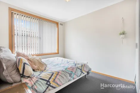 Property photo of 3/9-11 Avon Street Parklands TAS 7320