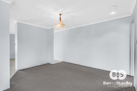 Property photo of 9 O'Meehan Green Usher WA 6230