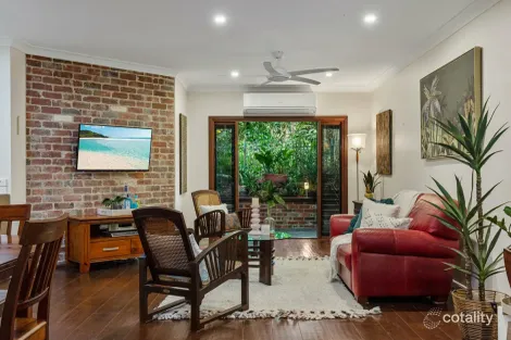 Property photo of 1/12 Murchison Street Whitfield QLD 4870
